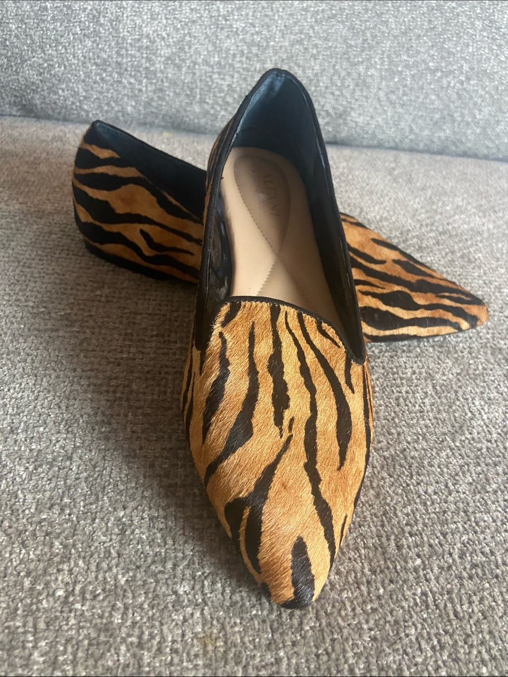 Alfani Tiger-Print Pointed Loafers in Black & Gold size 7 women